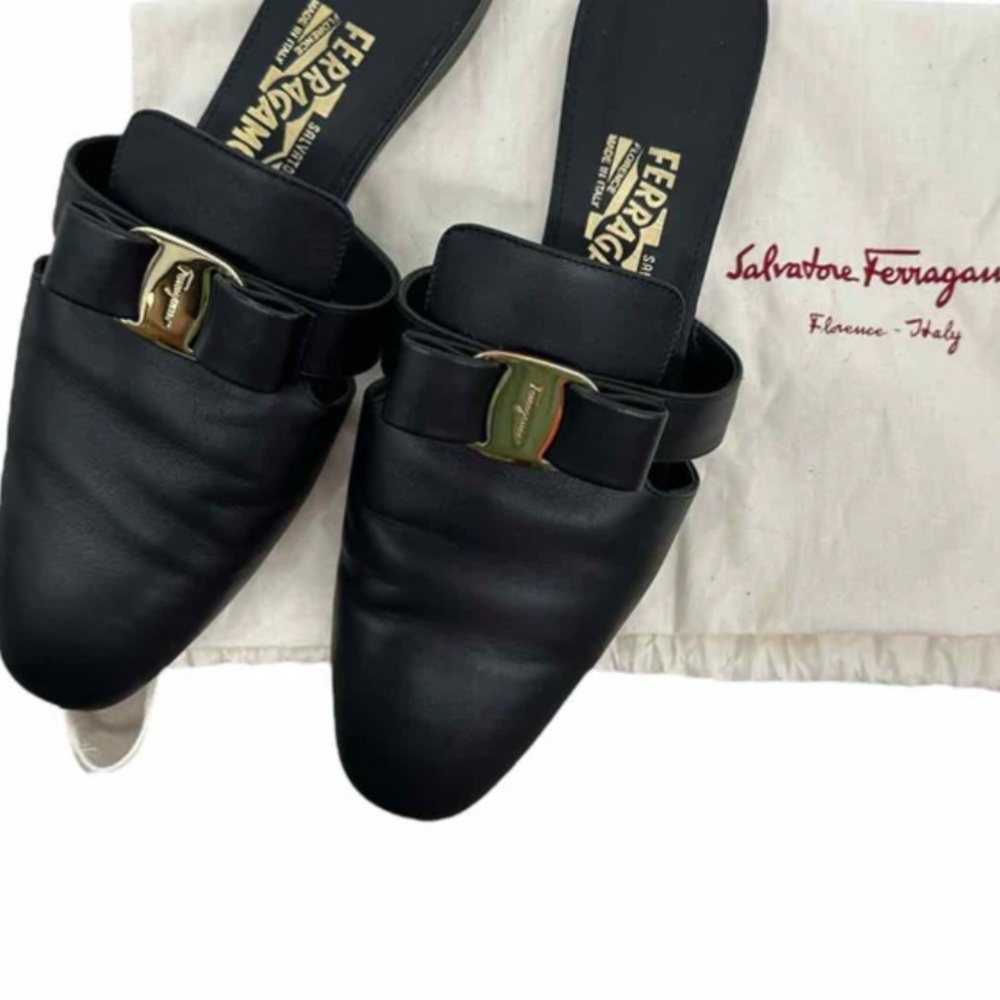 Ferragamo Vara Bow Black Leather Mules